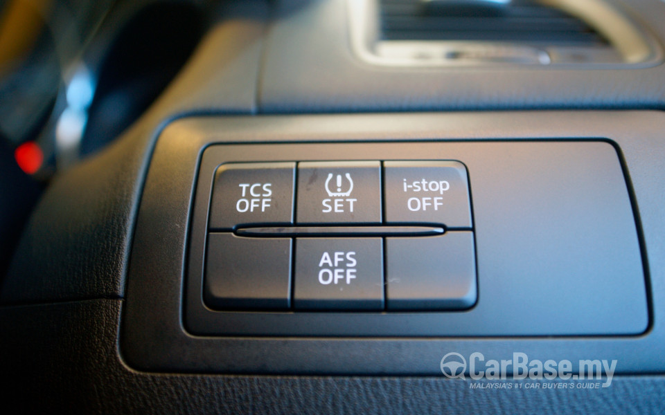 Mazda CX-5 Mk1 (2012) Interior