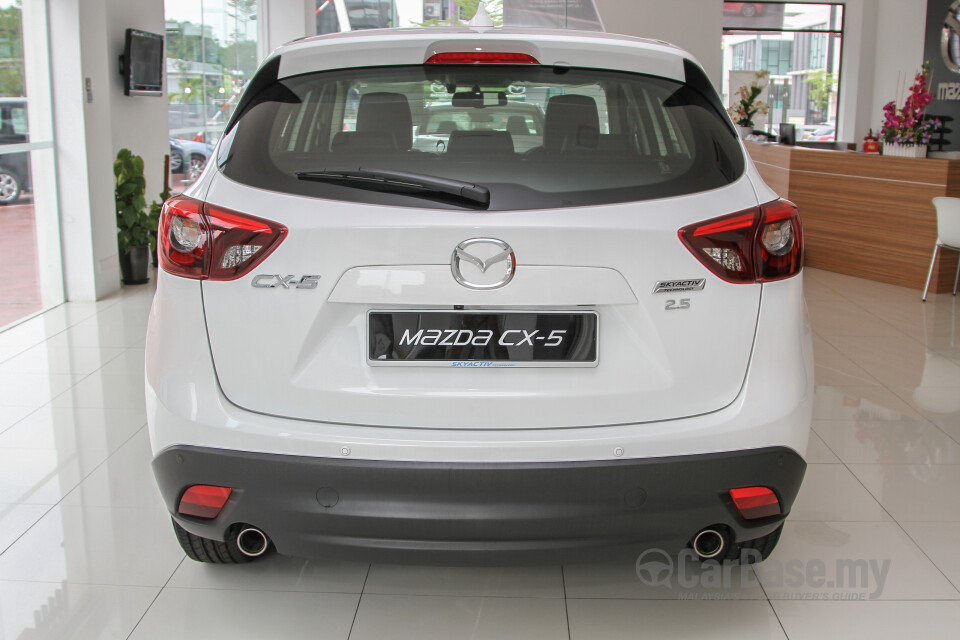 Toyota Camry XV70 Facelift (2022) Exterior