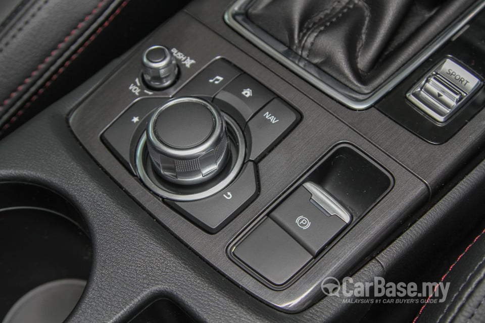 Mazda CX-5 Mk1 Facelift (2015) Interior