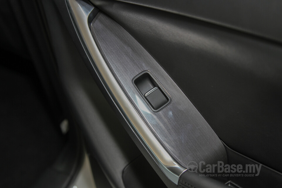 Toyota Camry XV70 Facelift (2022) Interior