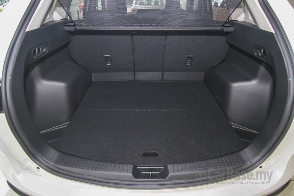 Toyota Camry XV70 Facelift (2022) Interior