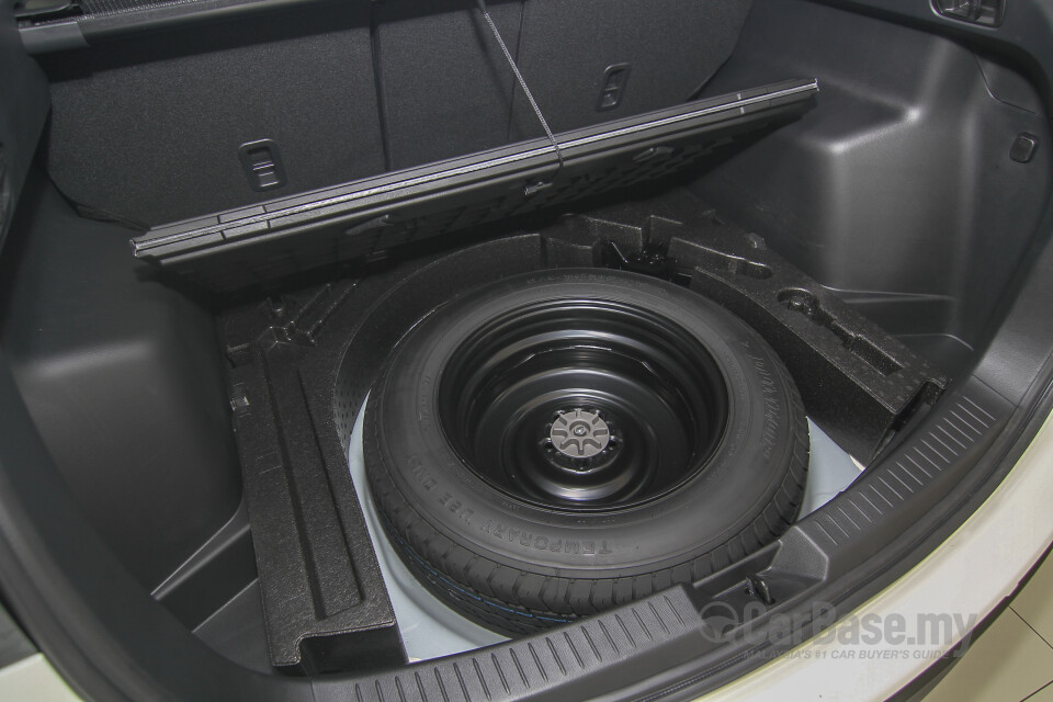 Toyota Camry XV70 Facelift (2022) Interior