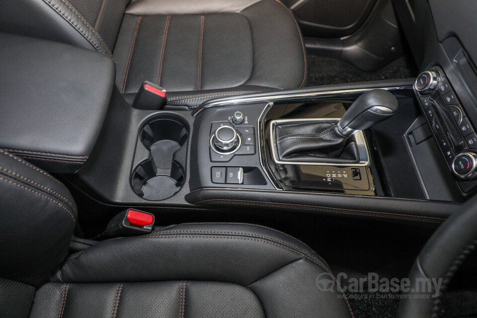 Chevrolet Cruze J300 (2012) Interior