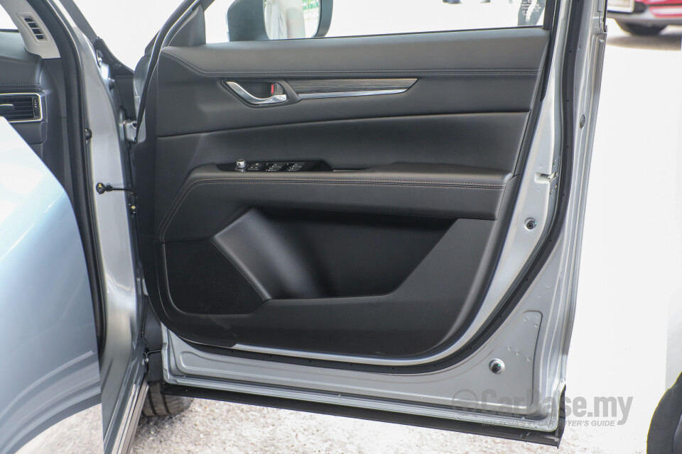 Perodua Aruz D38L (2019) Interior