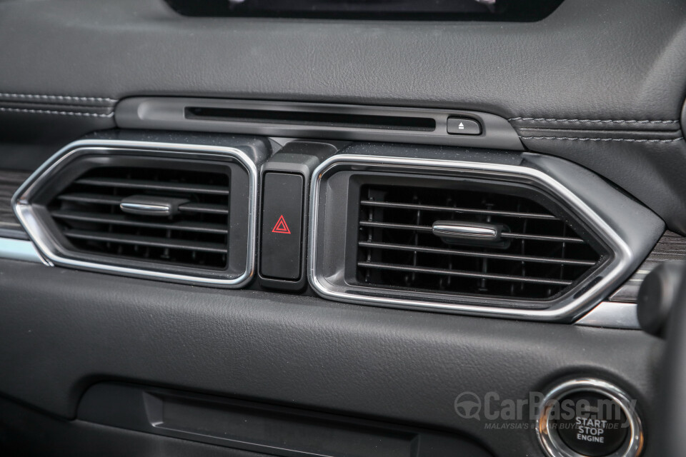 Chevrolet Cruze J300 (2012) Interior