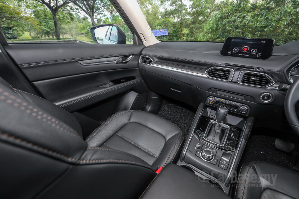 Land Rover Range Rover L405 (2013) Interior