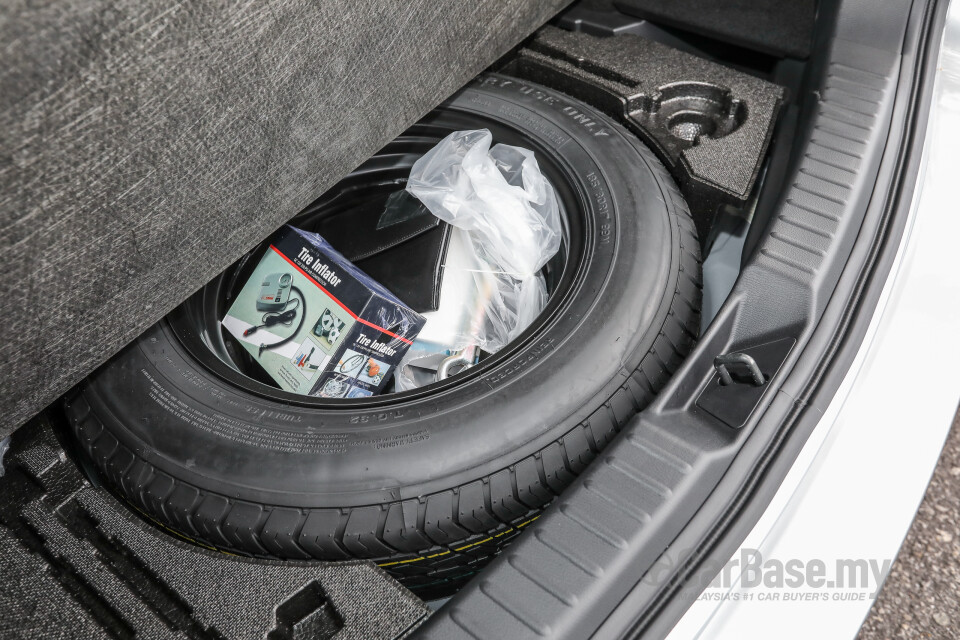 Land Rover Range Rover L405 (2013) Interior