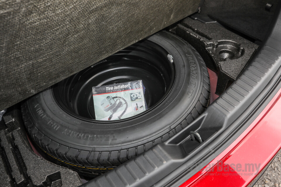 Mazda MX-5 ND (2015) Interior