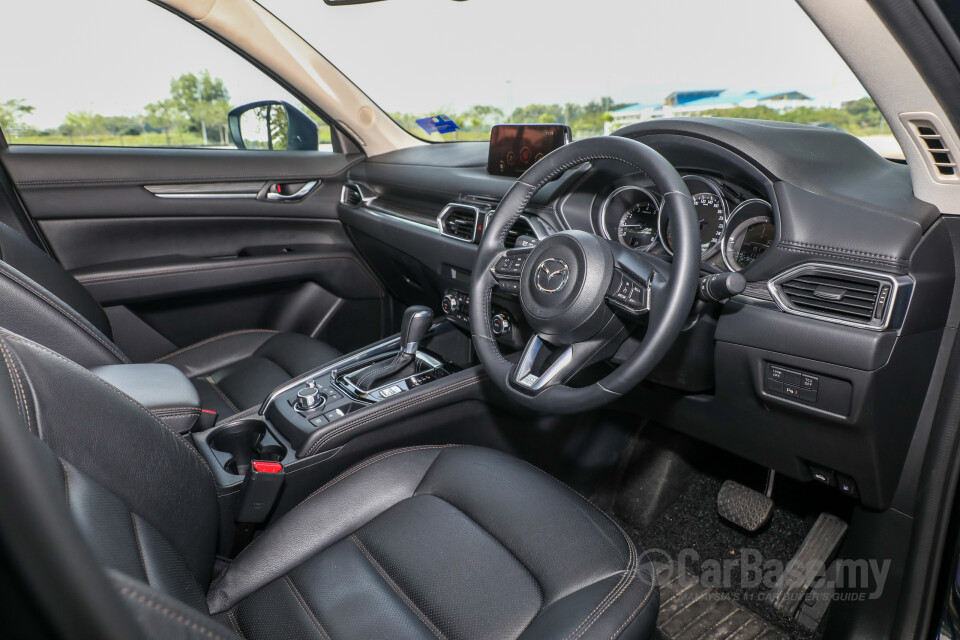 Kia Stinger CK (2018) Interior