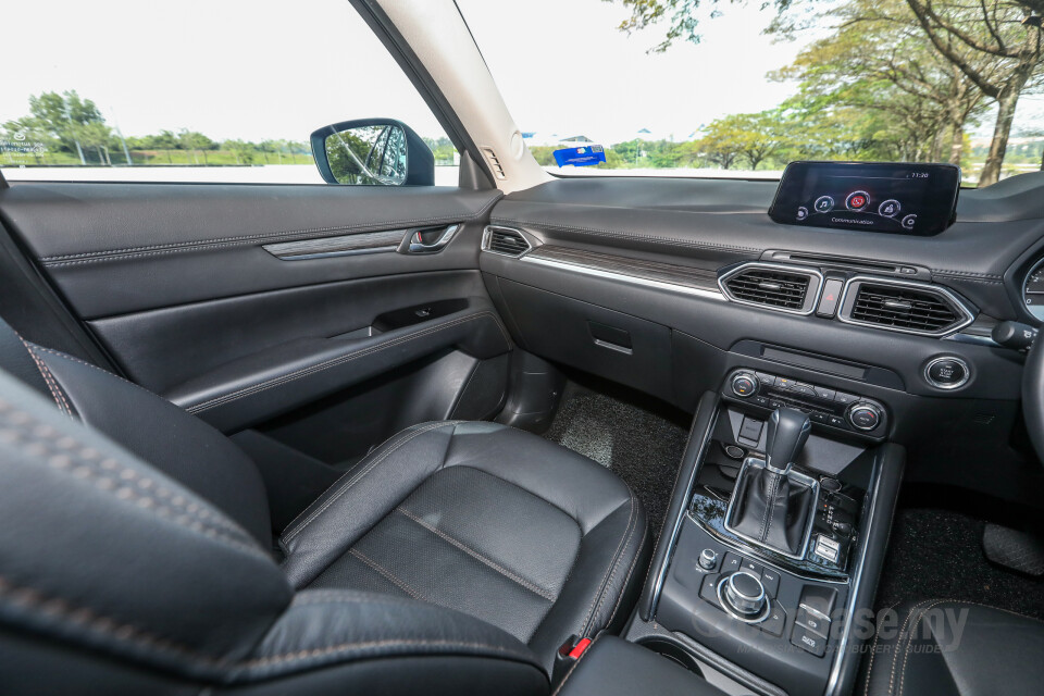 Chevrolet Cruze J300 (2012) Interior