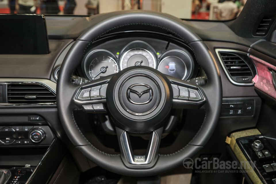 Audi Q5 FY (2019) Interior