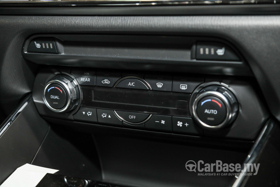 Mazda CX-9 Mk2 (2017) Interior