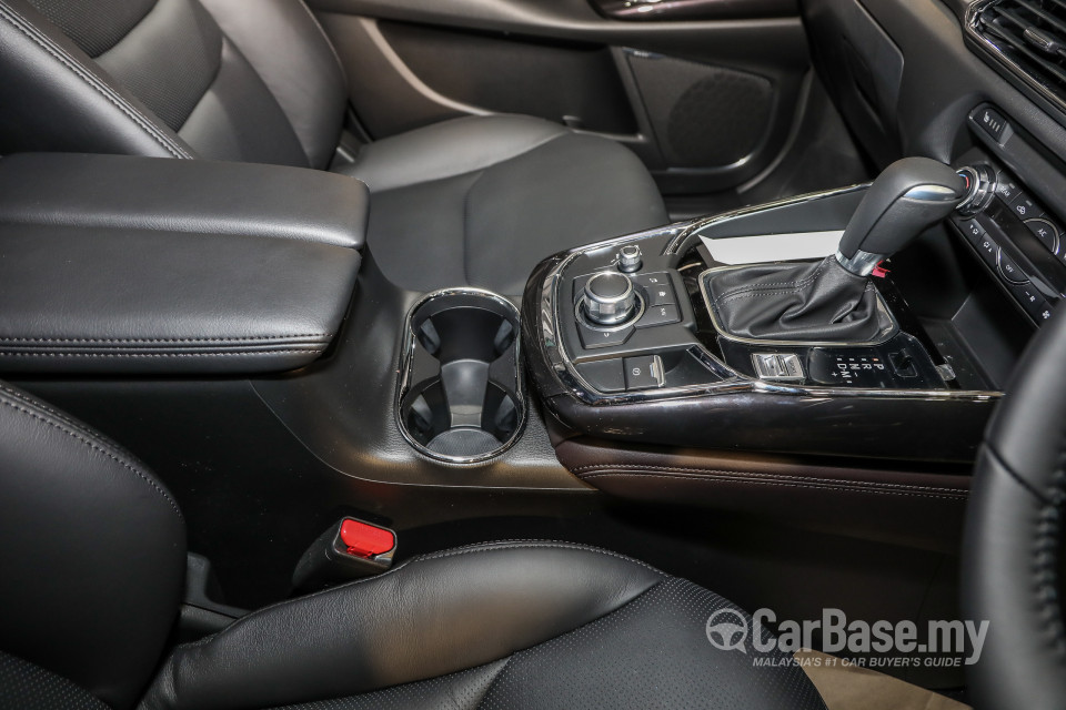 Mazda CX-9 Mk2 (2017) Interior
