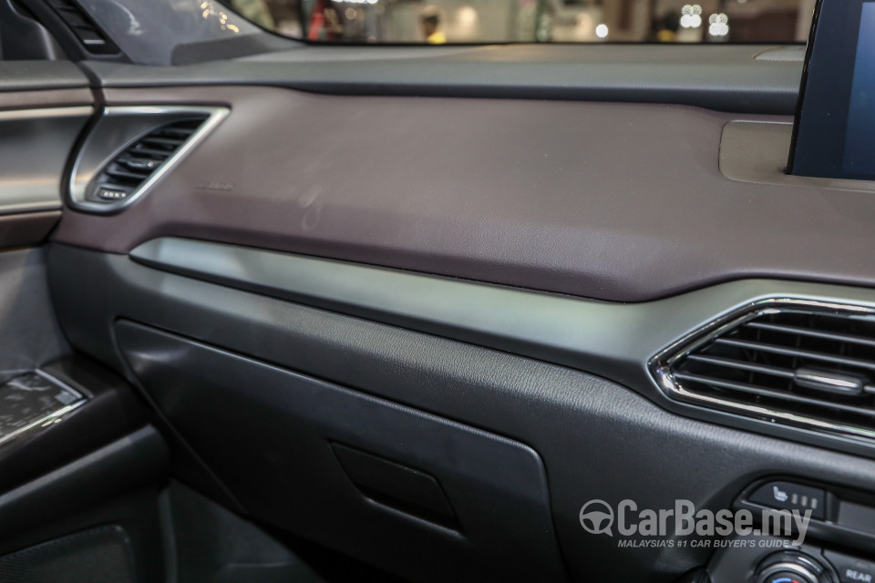 Mazda CX-9 Mk2 (2017) Interior