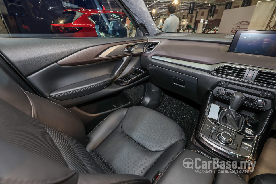 Mazda CX-9 Mk2 (2017) Interior