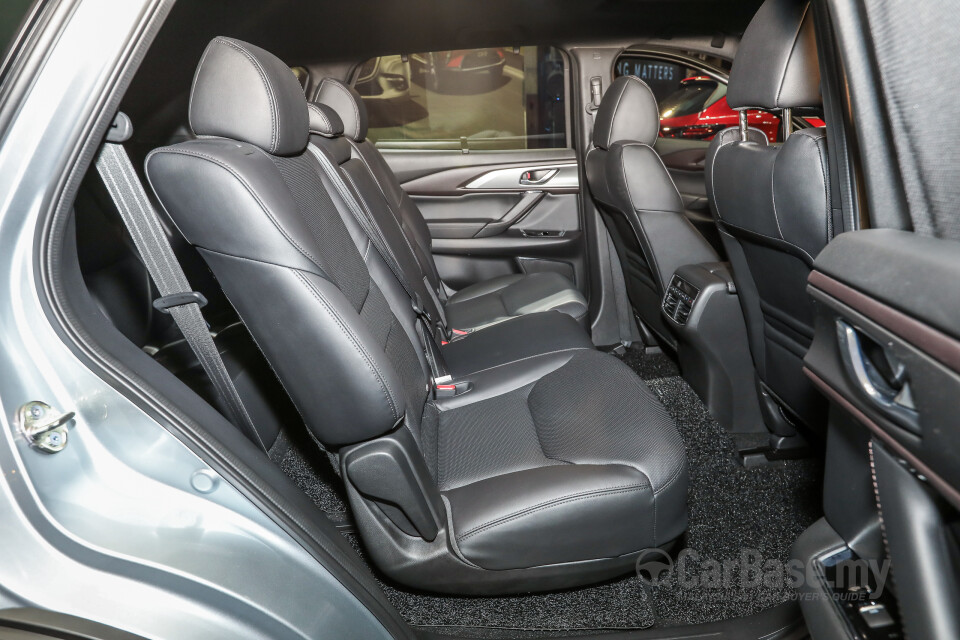 Nissan Navara D23 Facelift (2021) Interior