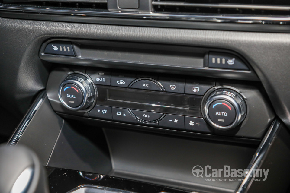 Mazda CX-9 Mk2 (2017) Interior