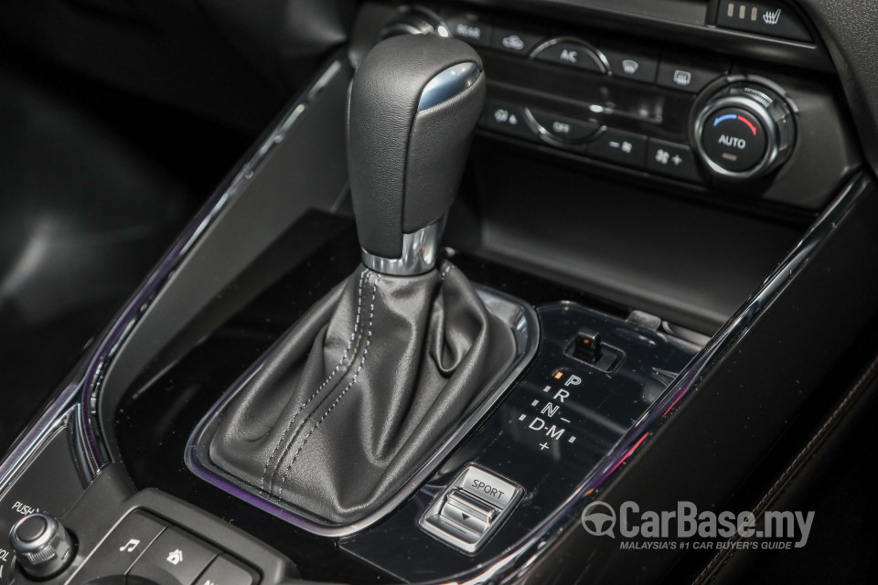 Mazda CX-9 Mk2 (2017) Interior