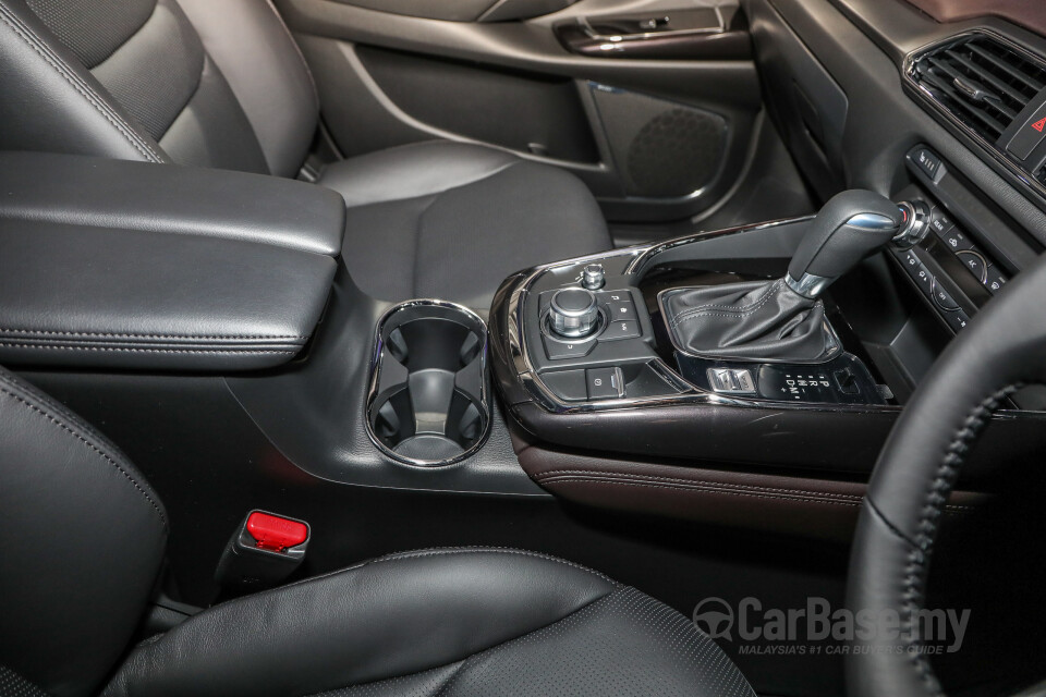 Chevrolet Cruze J300 (2012) Interior