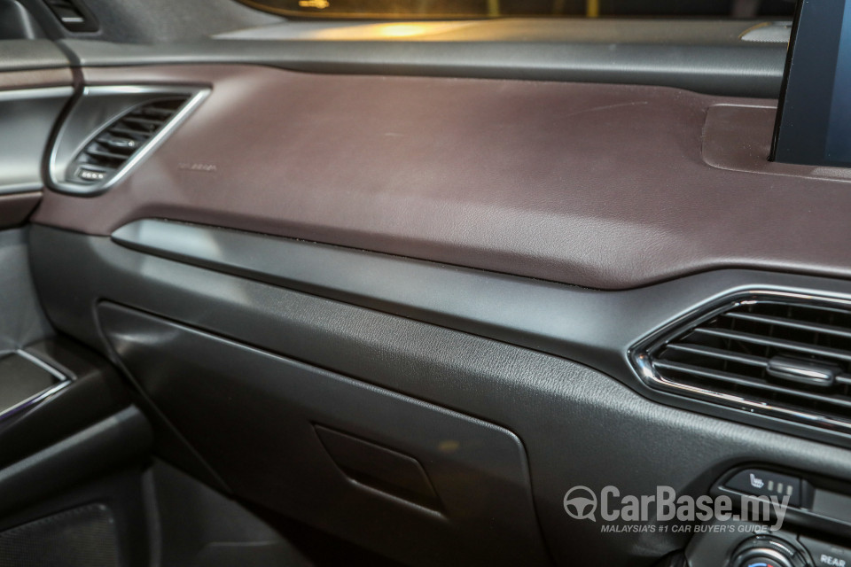 Mazda CX-9 Mk2 (2017) Interior