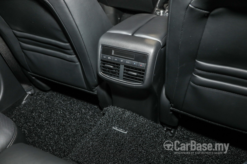 Mazda CX-9 Mk2 (2017) Interior