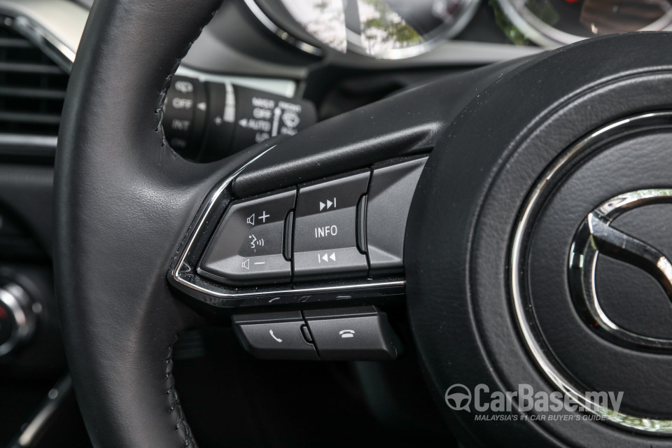 Mazda CX-9 Mk2 (2017) Interior