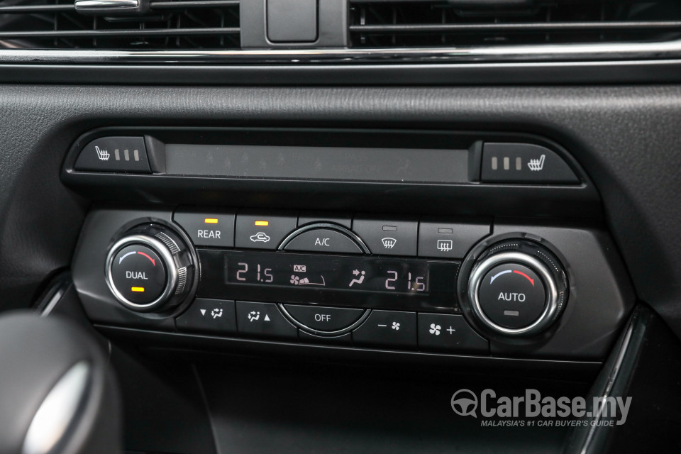 Mazda CX-9 Mk2 (2017) Interior