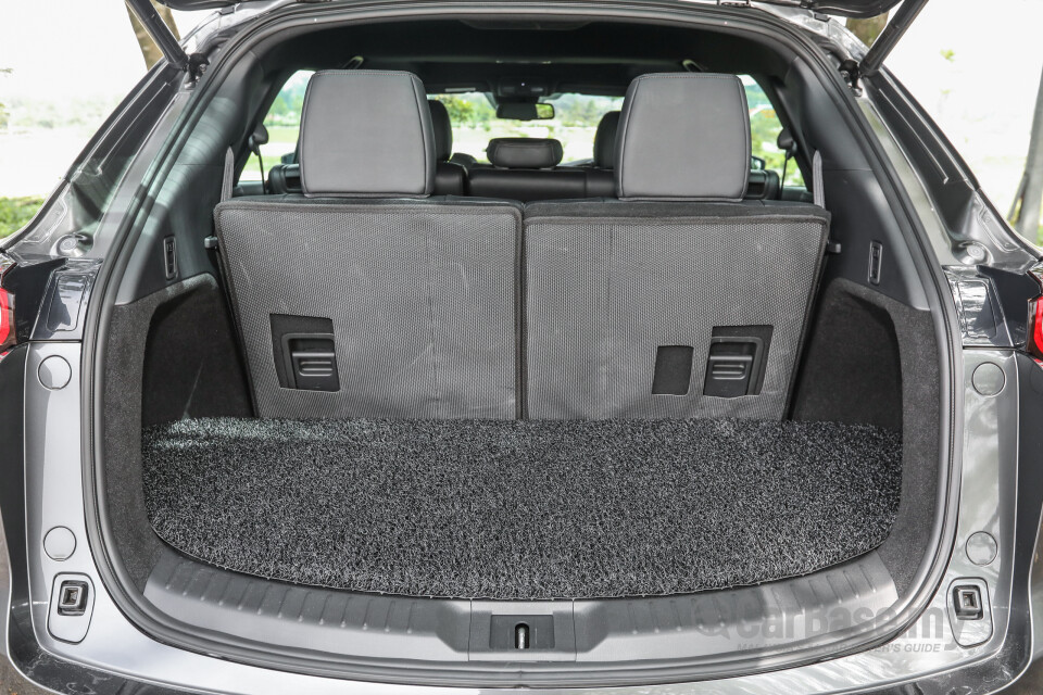 Toyota Fortuner AN160 (2016) Interior