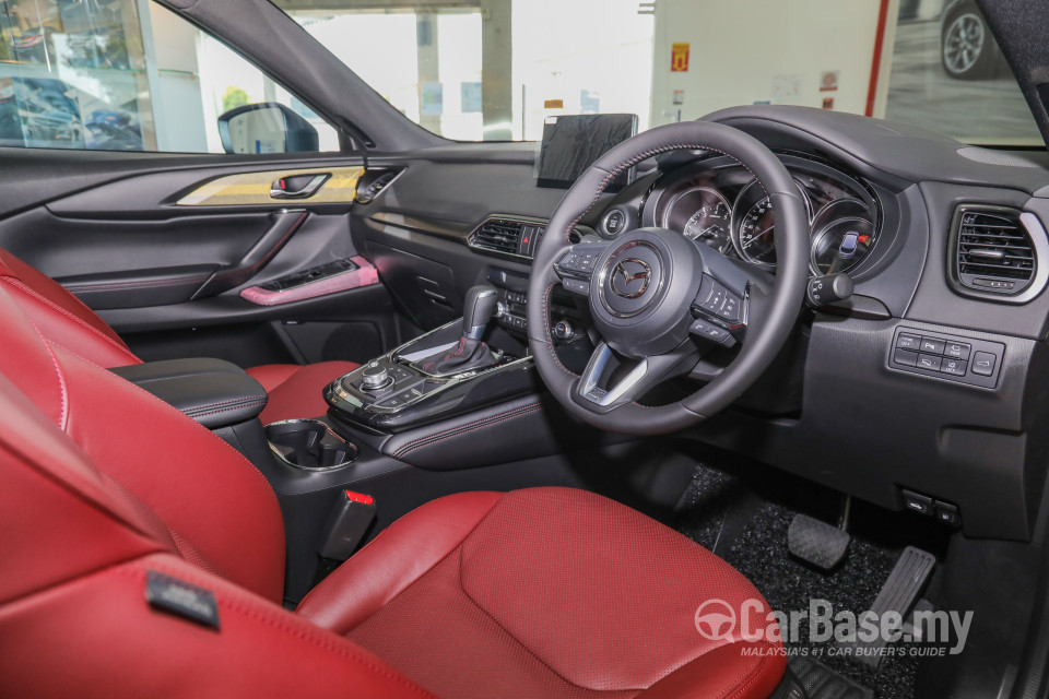 Mazda CX-9 Mk2 (2017) Interior