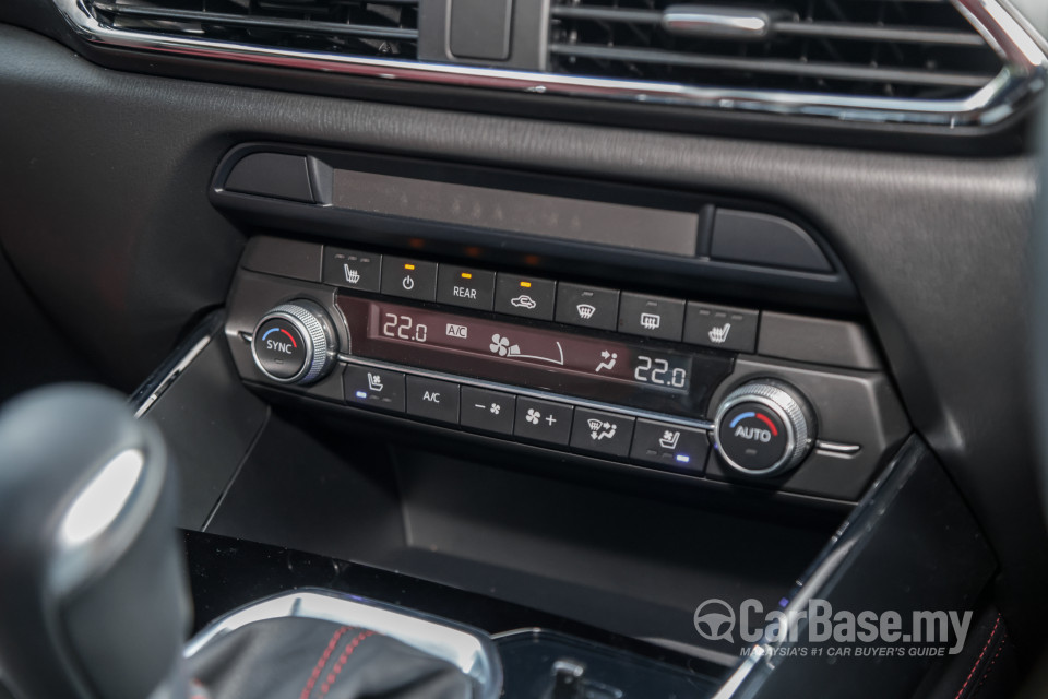 Mazda CX-9 Mk2 (2017) Interior