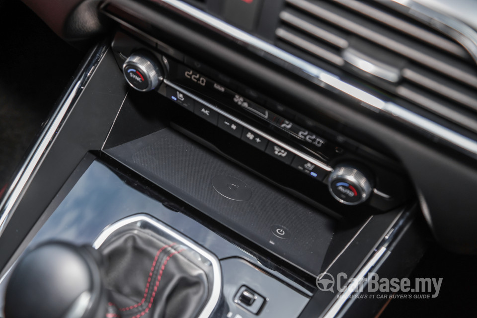 Mazda CX-9 Mk2 (2017) Interior