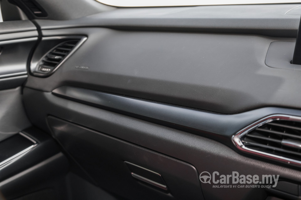 Mazda CX-9 Mk2 (2017) Interior