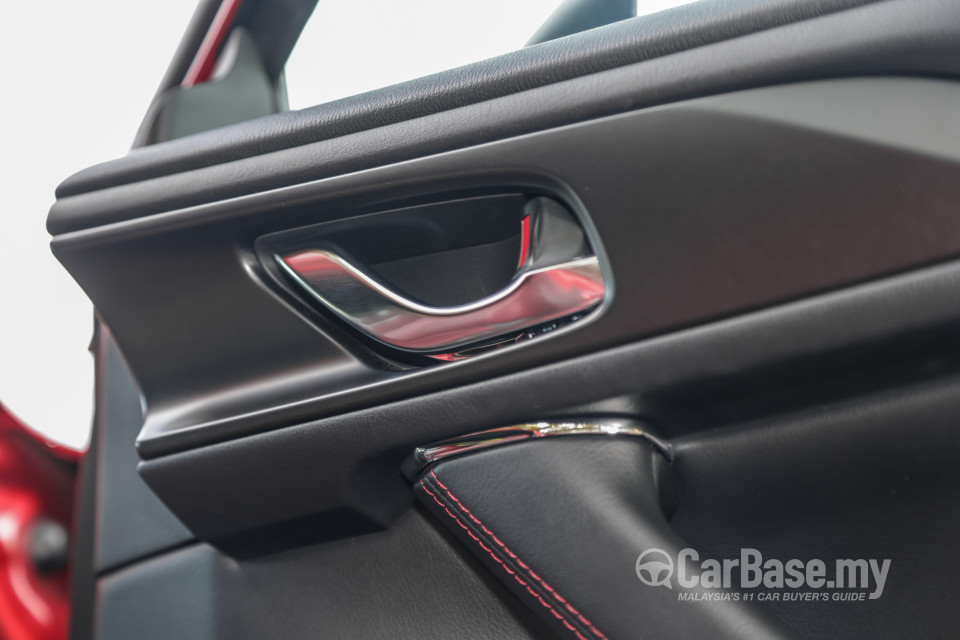 Mazda CX-9 Mk2 (2017) Interior