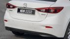 Mazda 3 Sedan Exterior photo