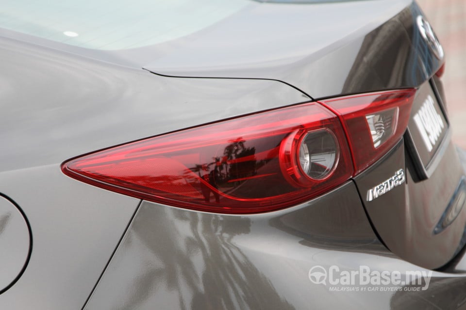 Mazda 3 Sedan BM (2014) Exterior
