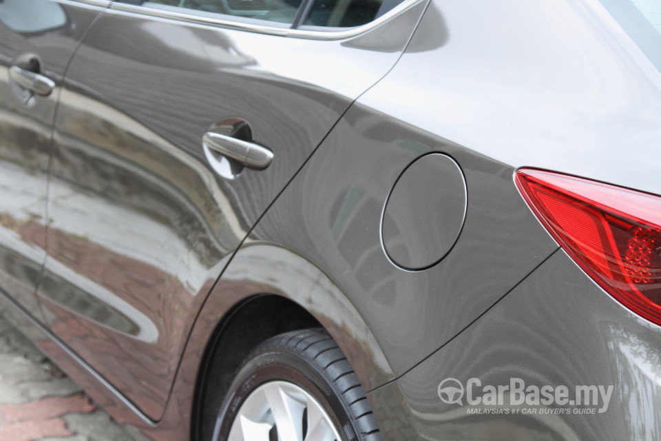 Mazda 3 Sedan BM (2014) Exterior