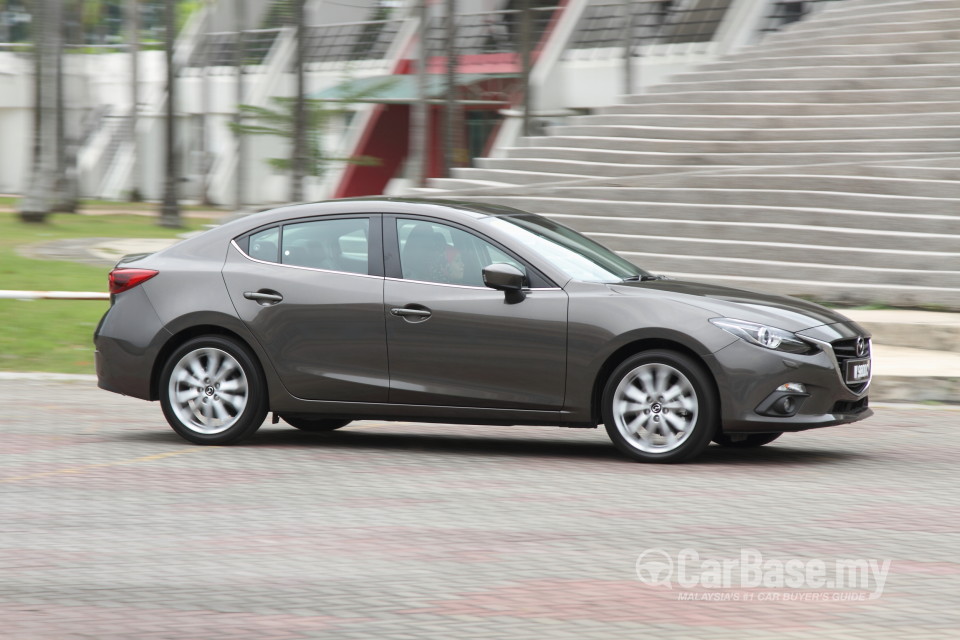 Mazda 3 Sedan BM (2014) Exterior