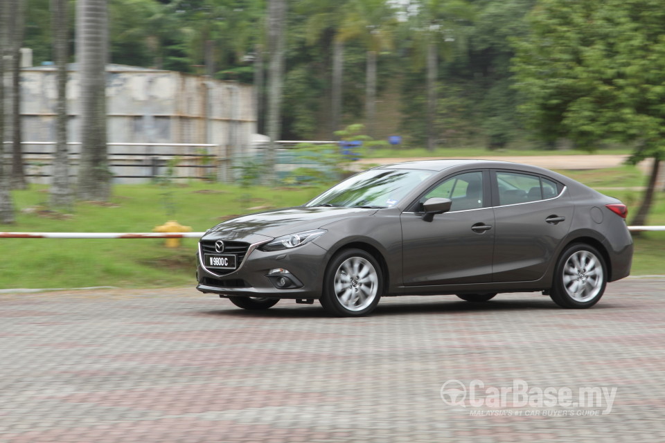Mazda 3 Sedan BM (2014) Exterior
