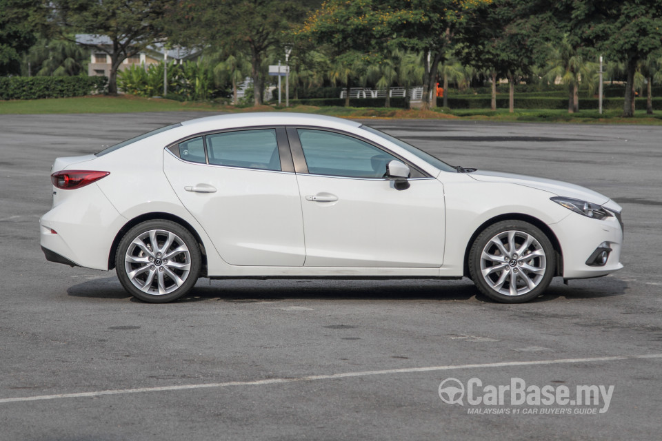 Mazda 3 Sedan BM (2014) Exterior