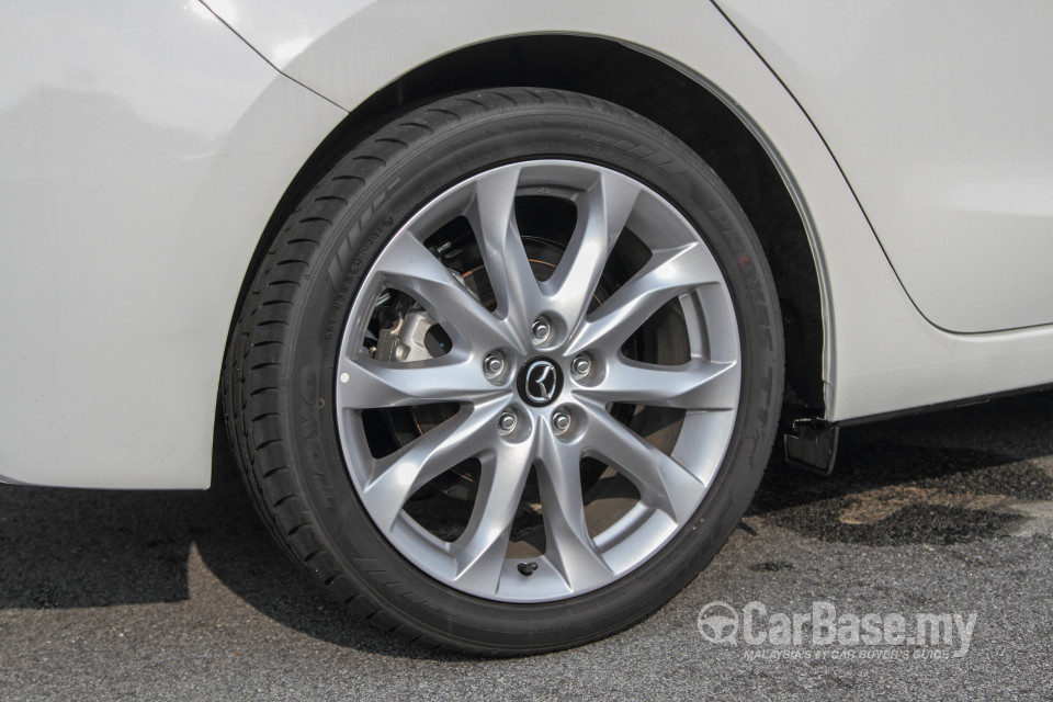 Mazda 3 Sedan BM (2014) Exterior