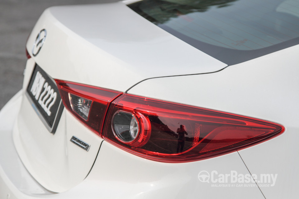 Mazda 3 Sedan BM (2014) Exterior