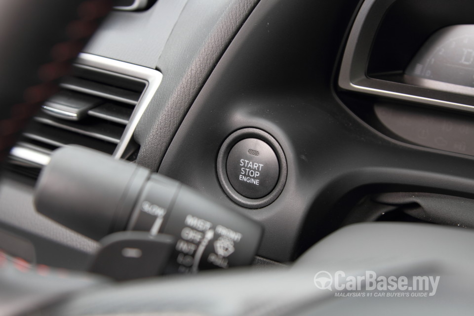 Mazda 3 Sedan BM (2014) Interior