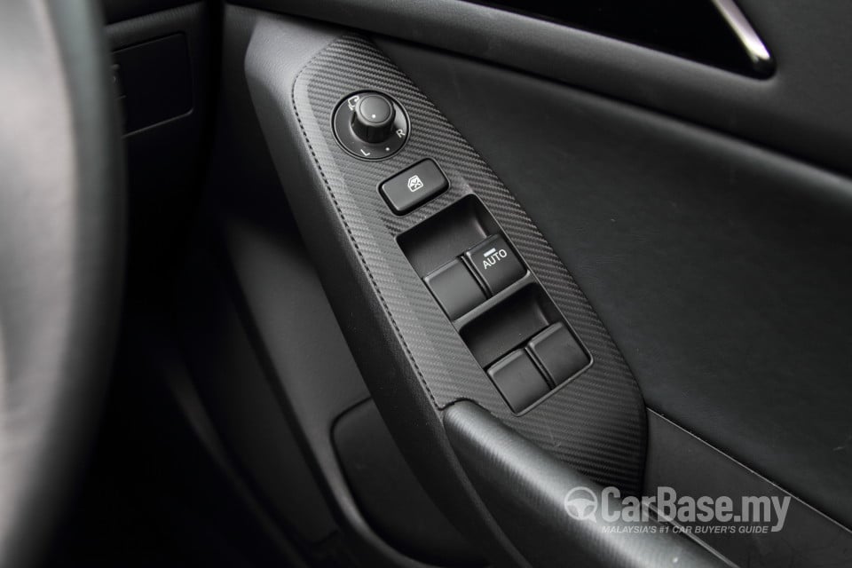 Mazda 3 Sedan BM (2014) Interior