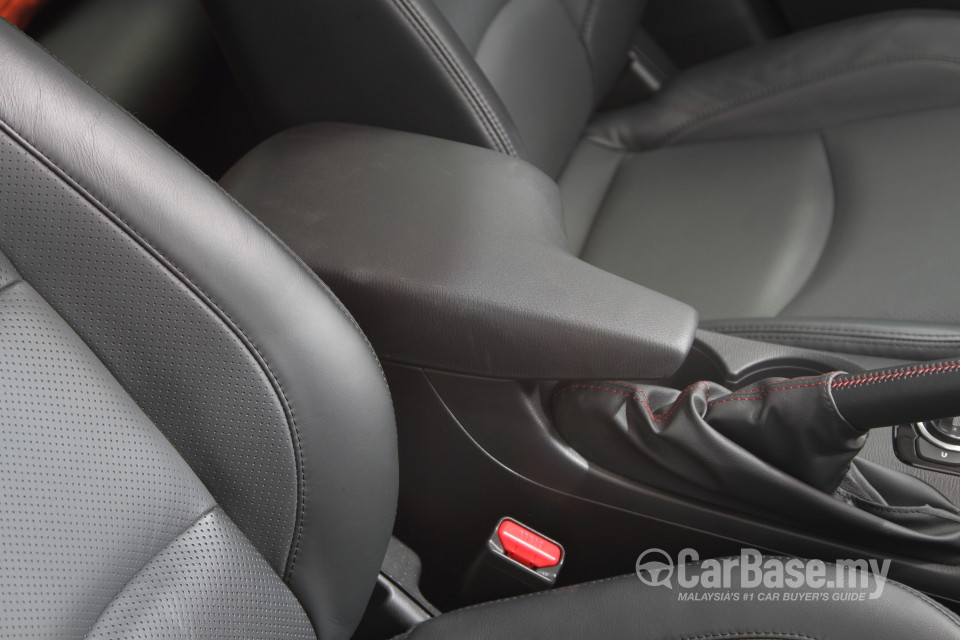 Mazda 3 Sedan BM (2014) Interior