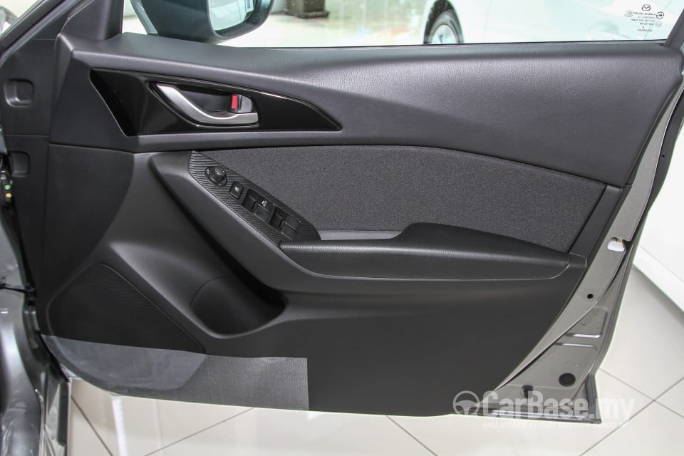 Mazda 3 Sedan BM (2014) Interior