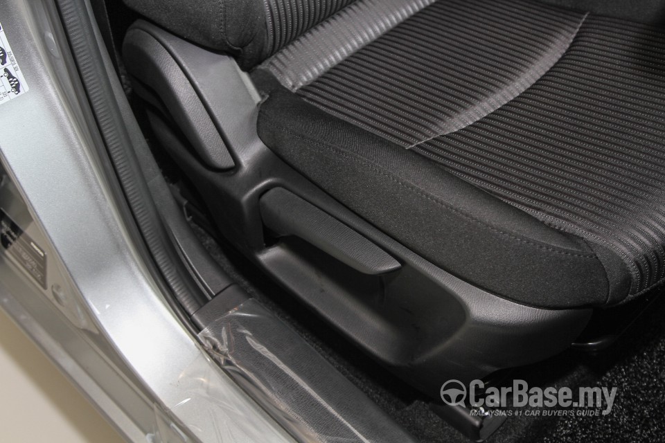 Mazda 3 Sedan BM (2014) Interior