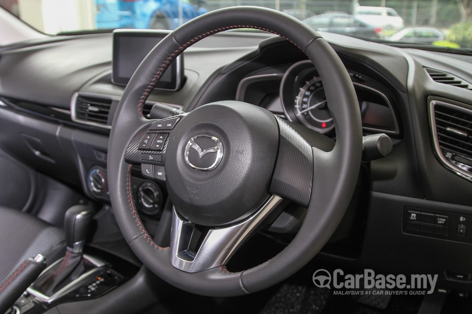 Mazda 3 Sedan BM (2014) Interior