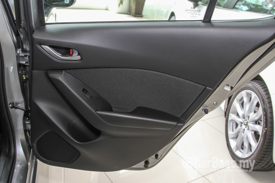 Mazda 3 Sedan BM (2014) Interior