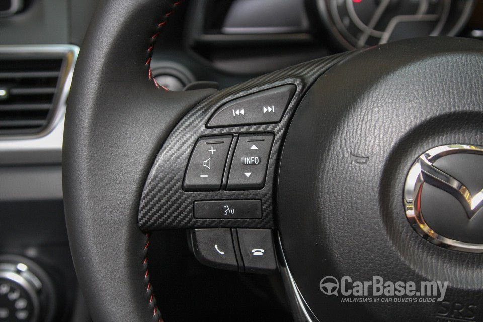 Mazda 3 Sedan BM (2014) Interior
