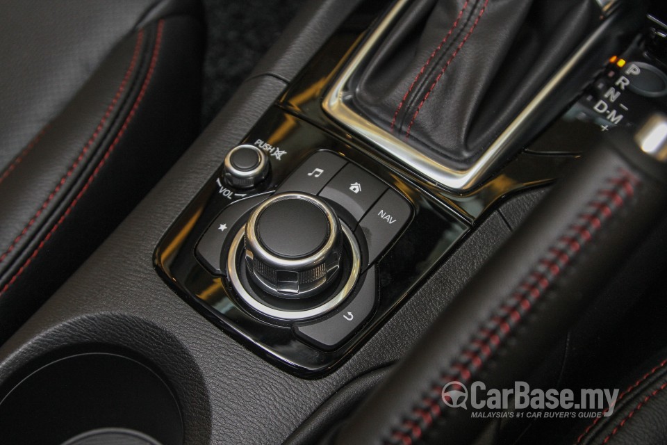 Mazda 3 Sedan BM (2014) Interior